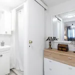 2 Bedroom Gorgeous In