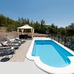 بيت للعطل 2 Bedroom Gorgeous In Smokvica (Korcula)