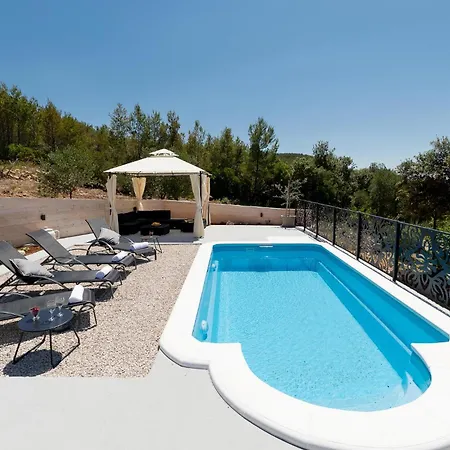 Casa vacanze Beautiful In With Wifi Smokvica (Korcula)